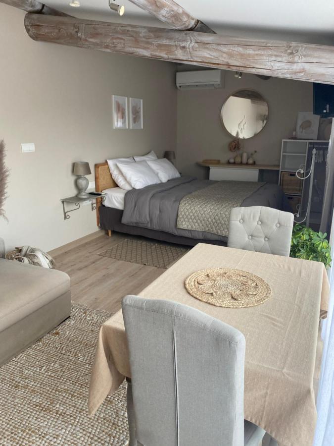 Bed and Breakfast La Petite Campagne Mane  Zewnętrze zdjęcie
